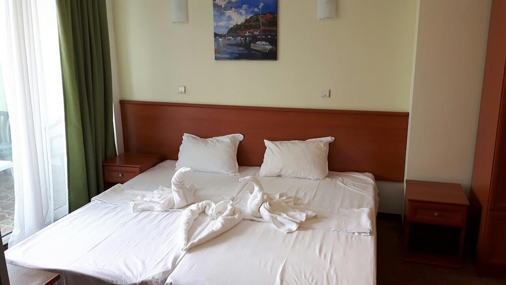 Hotel Palma Słoneczny Brzeg Zewnętrze zdjęcie
