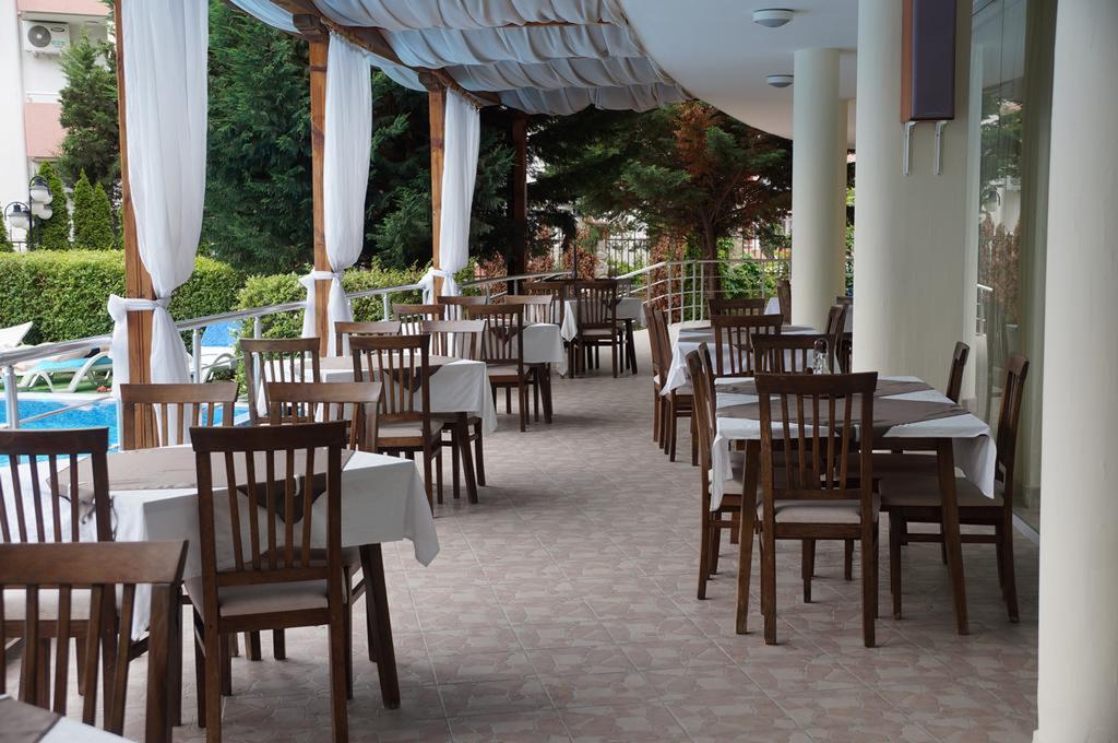 Hotel Palma Słoneczny Brzeg Zewnętrze zdjęcie